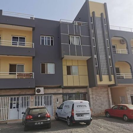 Ellen Apartamento T0 - Inforsal Espargos Exterior photo